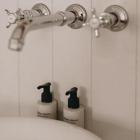 1477 Reichhalter Bed and Breakfast 3*