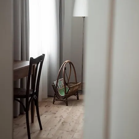 1477 Reichhalter Bed and Breakfast
